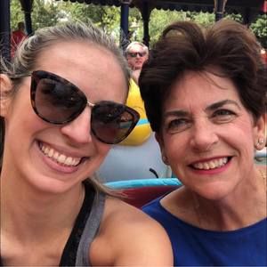 Meet your Posher, Cindy